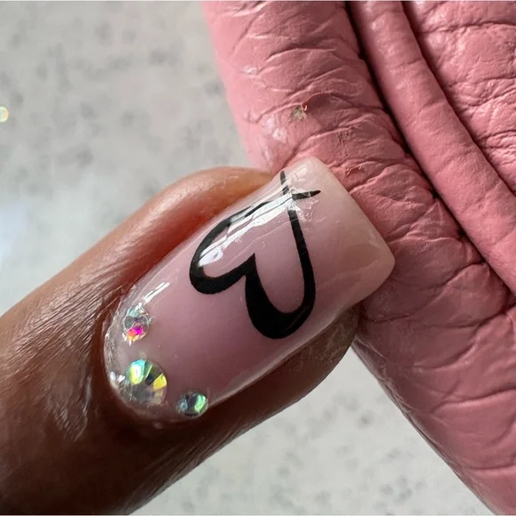 COACH NWOT Pebble Leather Cary Shoulder Bag in Bubblegum - Picture 9 of 12